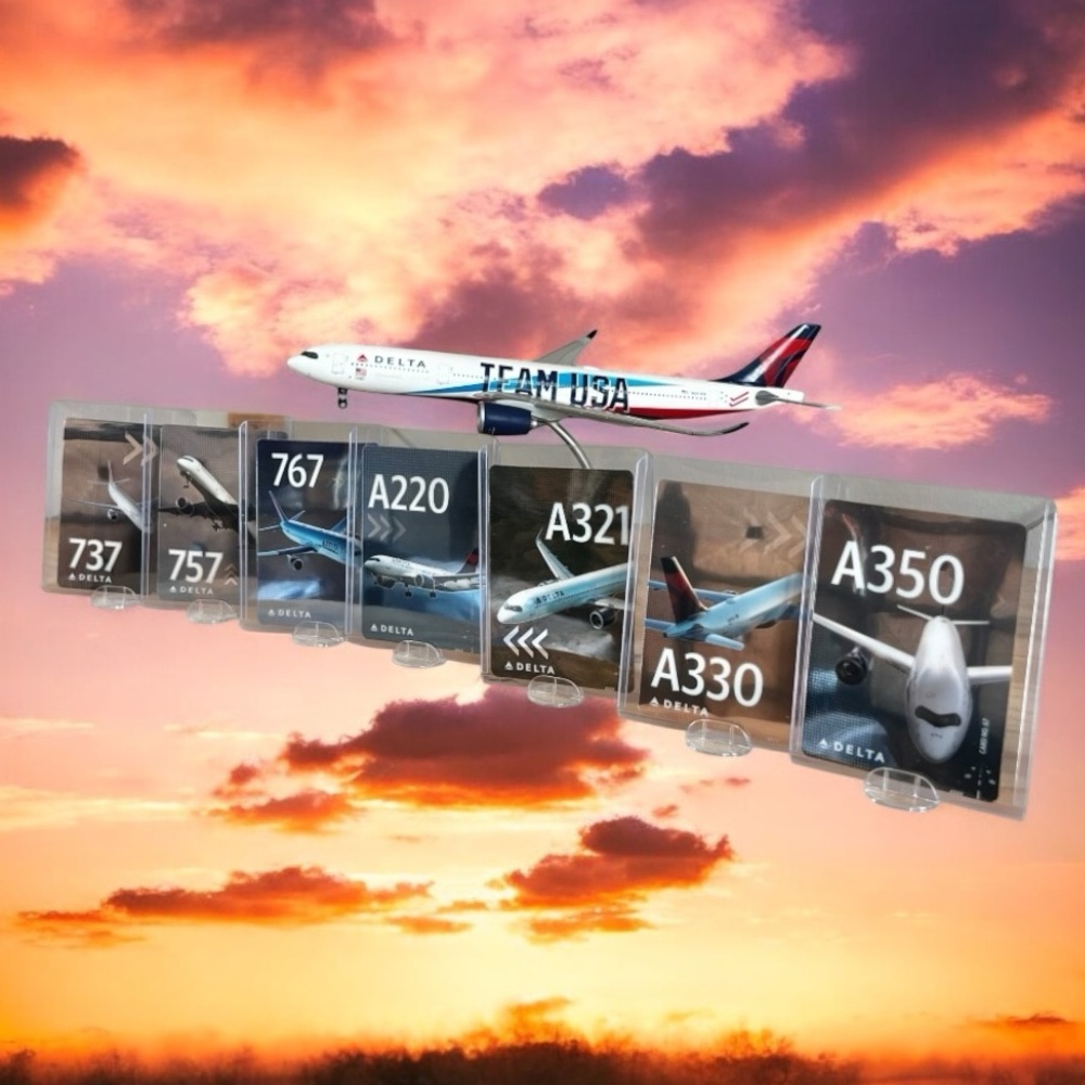 Sale! Delta Air Lines 2025 March Collectible Set Of 7 Pilot Trading Cards, New - Picture 15 of 16